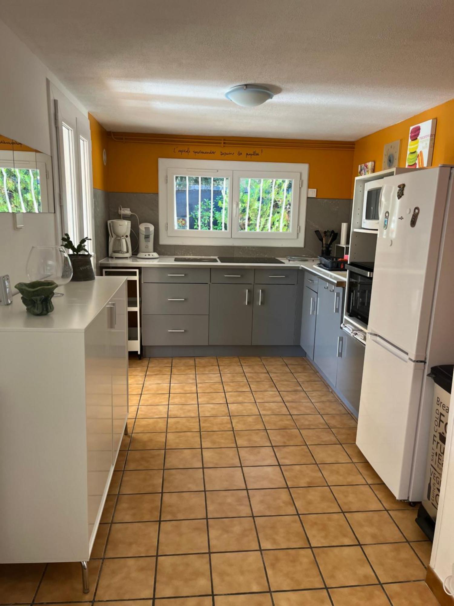 Le Rez-De-Jardin De Sopat Villa Fuveau Luaran gambar